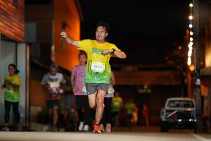 BIB: 50215
                            <button type="button" onclick="openModal(21742972)" class="btn btn-primary btn-sm float-right btn-popup" data-toggle="modal" data-target=".modal-high-quality">
                        <i class="fas fa-shopping-cart"></i> Add to Cart
                    </button>
                                            <button type="button" onclick="isThisMe(21742972, true)" class="btn btn-success btn-sm float-right btn-popup btn-isme hidden" data-toggle="tooltip" data-placement="bottom" title="นี่คือรูปของคุณใช่ไหม คลิกที่นี่เพื่อเอาเข้าอัลบั้ม">
                        <i class="fas fa-plus"></i> Add to album
                    </button>
                    <button type="button" onclick="isThisMe(21742972, false)" class="btn btn-warning btn-sm float-right btn-popup btn-isnotme hidden">
                        <i class="fas fa-ban"></i> Remove from album
                    </button>